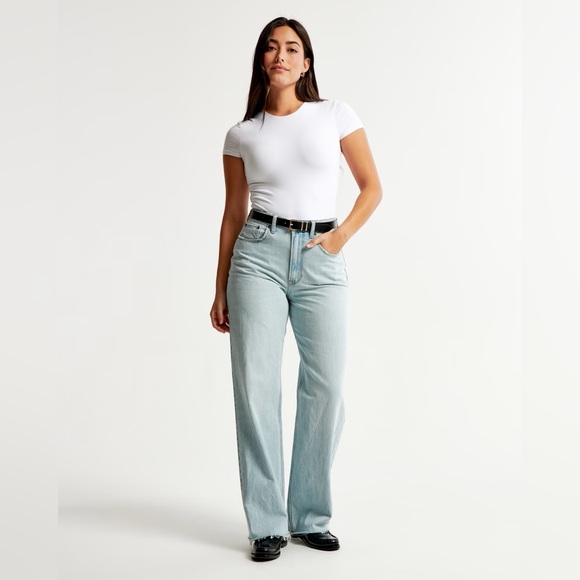 Abercrombie & Fitch Denim - Abercrombie Curve Love High Rise Loose Jean